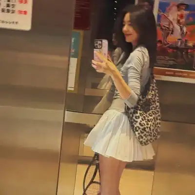 赖悦悦
